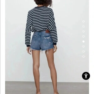 New Zara Highrise Distressed Shorts